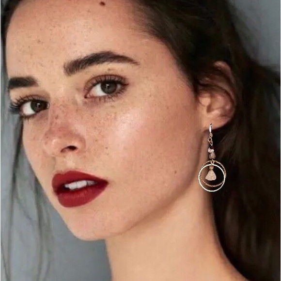 NEW GOLD BOHO HIPPIE HOOP TASSEL ABSTRACT ROPE PEARL BEAD MODERN EARRINGS - Picture 4 of 5